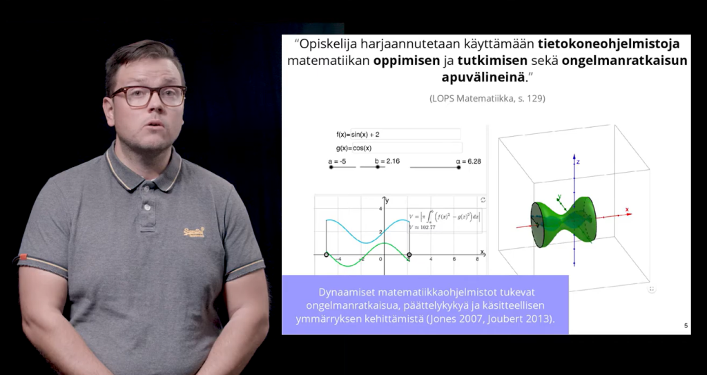 På bilden är Lauri Hellsten som talar om fördelarna med dynamiska representationer.